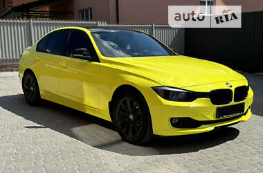 Седан BMW 3 Series 2013 в Виннице