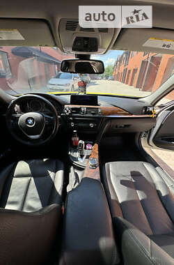 Седан BMW 3 Series 2013 в Виннице