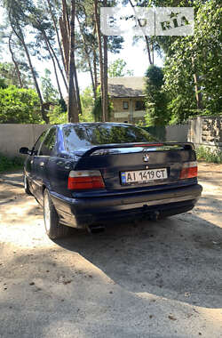 Седан BMW 3 Series 1994 в Ирпене