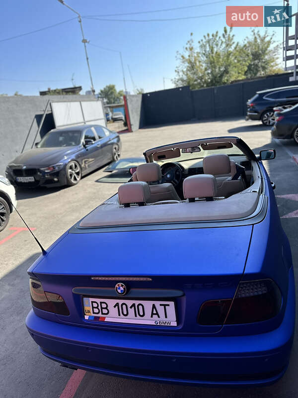 Кабріолет BMW 3 Series 2004 в Києві