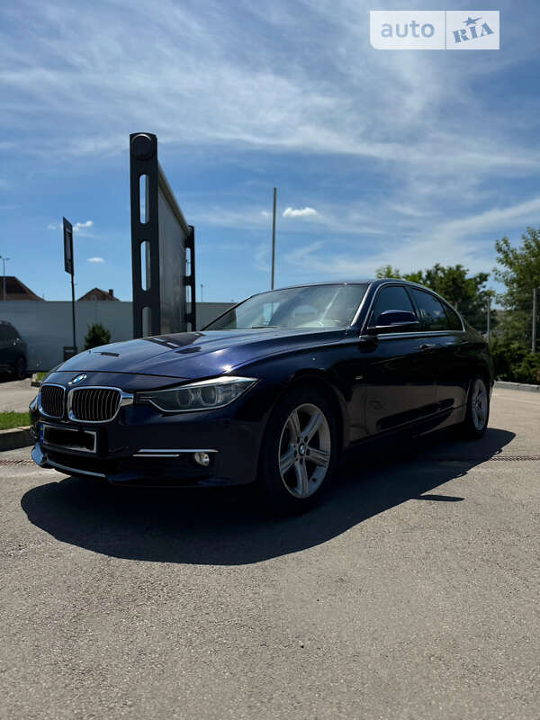BMW 3 Series 2012