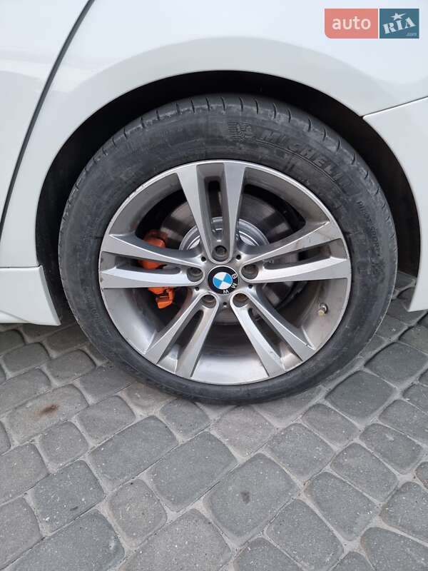 Універсал BMW 3 Series 2014 в Дніпрі
