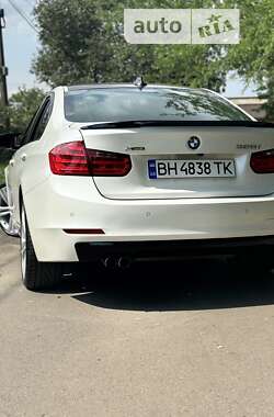 Седан BMW 3 Series 2014 в Чорноморську