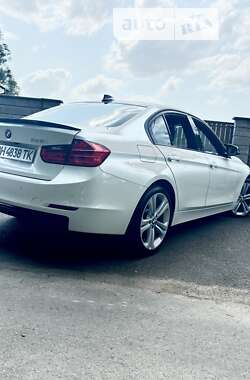 Седан BMW 3 Series 2014 в Чорноморську