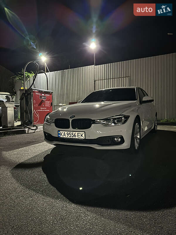 Седан BMW 3 Series 2018 в Києві фото 2 Седан BMW 3 Series 2018 в Києві