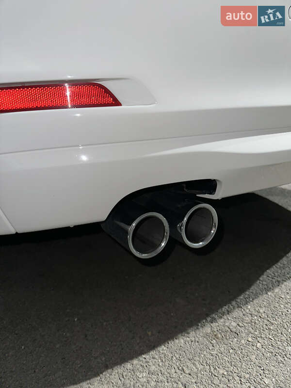 Седан BMW 3 Series 2018 в Києві фото 30 Седан BMW 3 Series 2018 в Києві