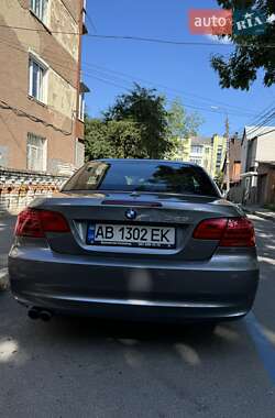 Кабриолет BMW 3 Series 2012 в Киеве