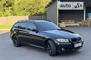 Универсал BMW 3 Series 2009 в Ровно