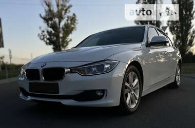 BMW 3 Series 2013