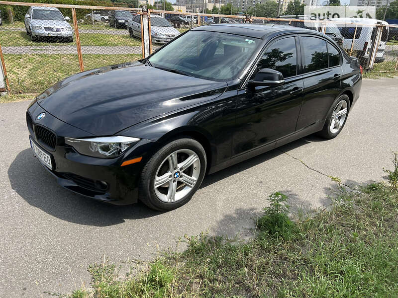 Седан BMW 3 Series 2015 в Киеве