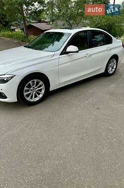 Седан BMW 3 Series 2016 в 