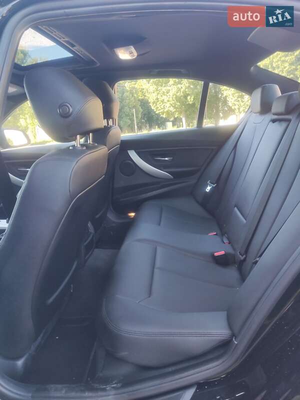Седан BMW 3 Series 2016 в Пирятине фото 10 Седан BMW 3 Series 2016 в Пирятине