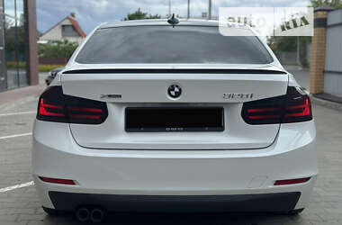 Седан BMW 3 Series 2013 в Виннице