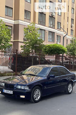 Седан BMW 3 Series 1996 в Києві