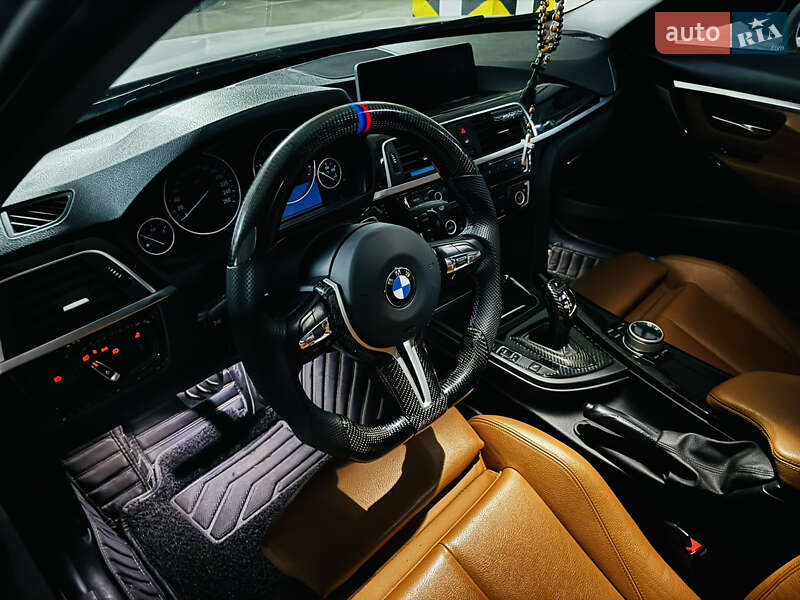 Седан BMW 3 Series 2016 в Киеве
