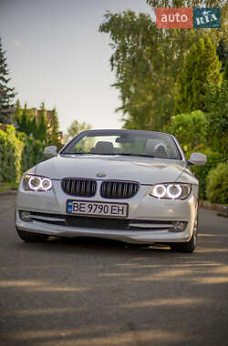 Кабриолет BMW 3 Series 2011 в Киеве