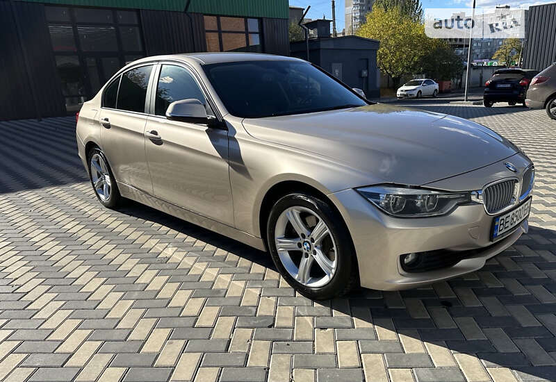 Седан BMW 3 Series 2014 в Миколаєві