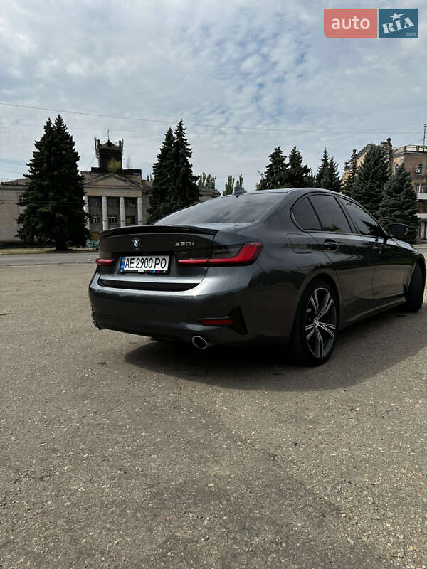Седан BMW 3 Series 2019 в Кривому Розі