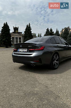 Седан BMW 3 Series 2019 в 