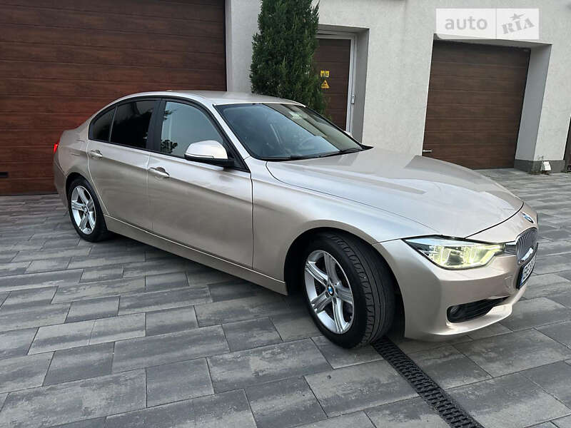Седан BMW 3 Series 2014 в Миколаєві