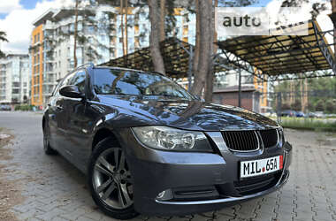 Универсал BMW 3 Series 2008 в Киеве