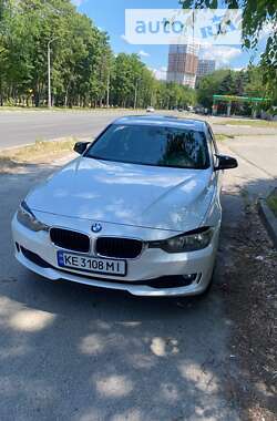 Седан BMW 3 Series 2014 в Дніпрі