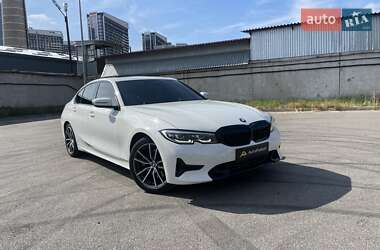 Седан BMW 3 Series 2019 в Києві