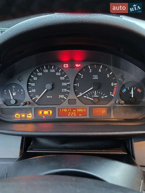 Купе BMW 3 Series 2002 в Києві