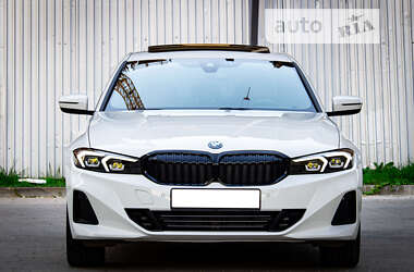 Седан BMW 3 Series 2022 в Львове