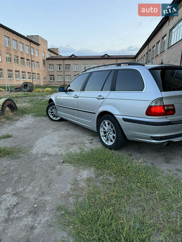 Универсал BMW 3 Series 2003 в Золотоноше фото 7 Универсал BMW 3 Series 2003 в Золотоноше