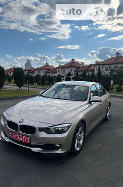 Седан BMW 3 Series 2013 в Львове