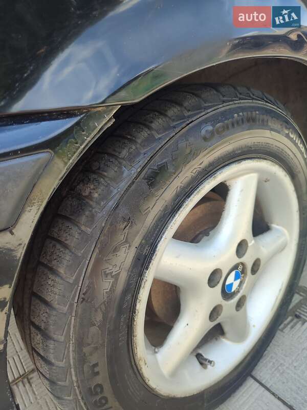 Седан BMW 3 Series 1994 в Панютине