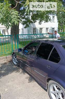 Седан BMW 3 Series 1996 в Березному