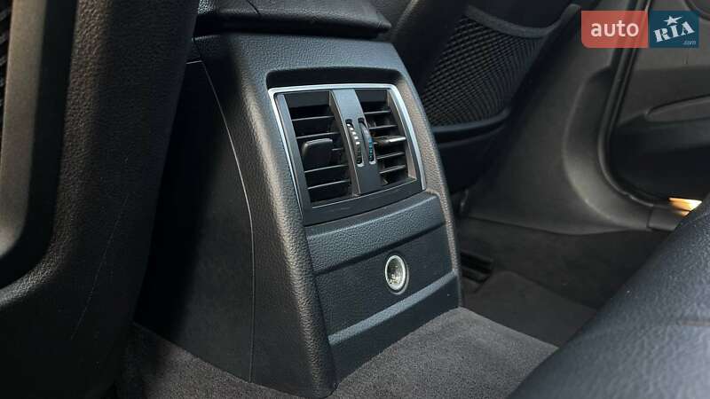 Седан BMW 3 Series 2016 в Киеве фото 27 Седан BMW 3 Series 2016 в Киеве
