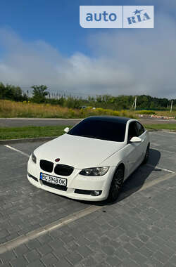 Купе BMW 3 Series 2009 в Львове