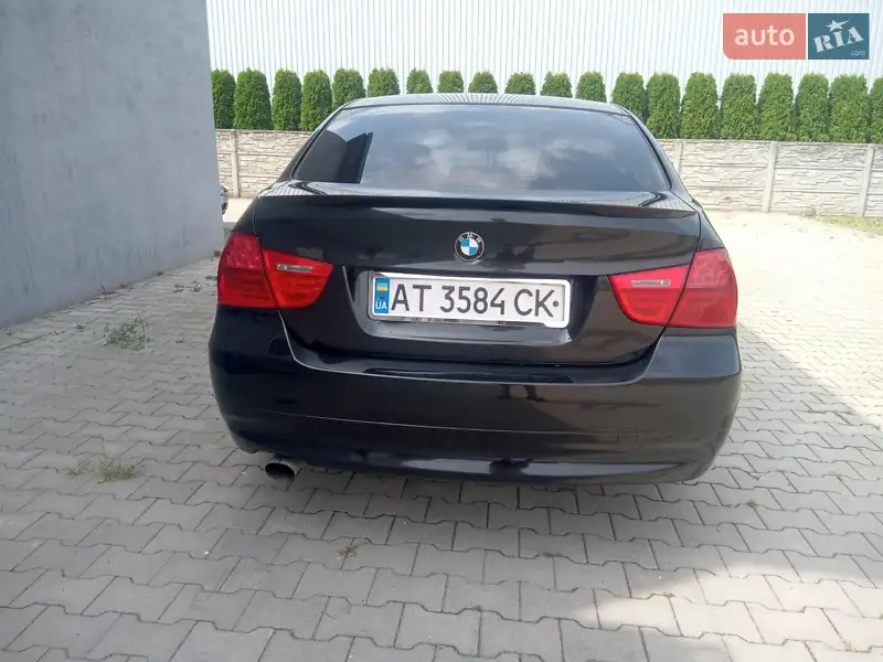 BMW 3 Series 2005 VIN WBAVA71000KR39578 фото оголошення 28 з 151
