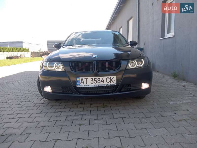 Седан BMW 3 Series 2005 в Івано-Франківську