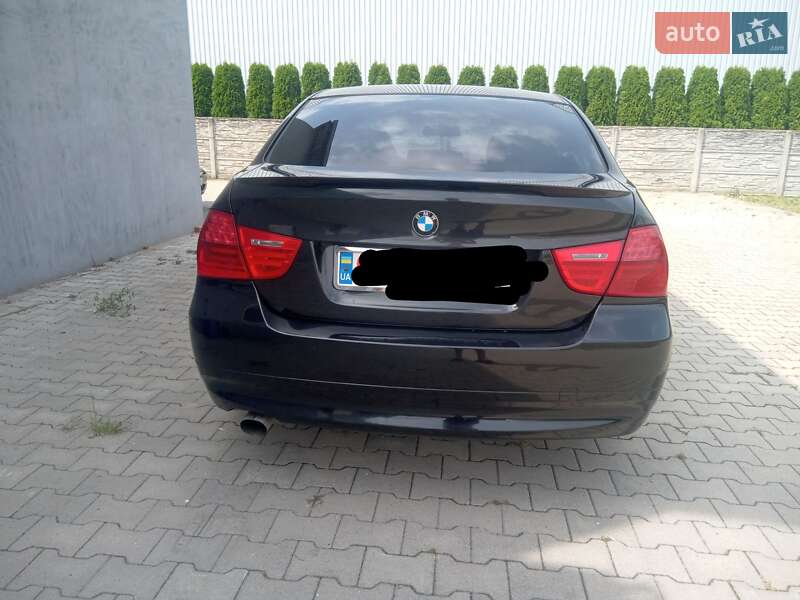 Седан BMW 3 Series 2005 в Івано-Франківську