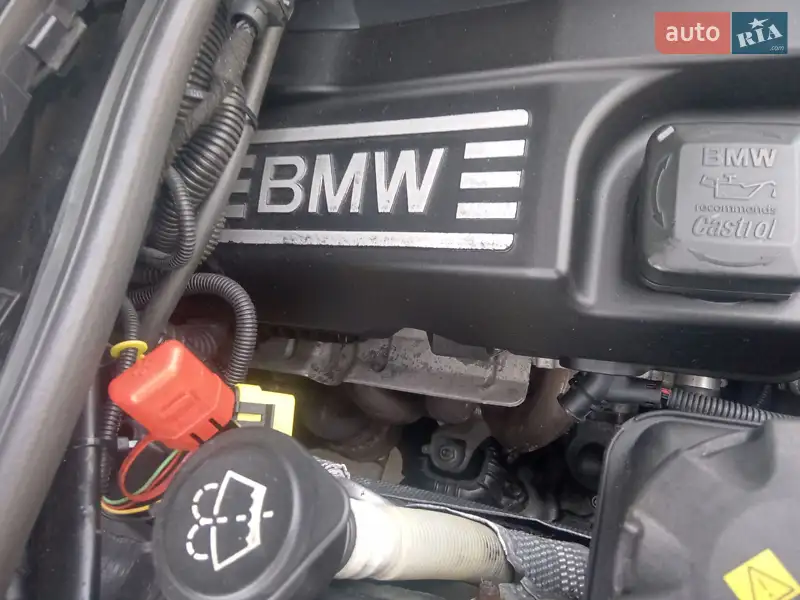 BMW 3 Series 2005 VIN WBAVA71000KR39578 фото оголошення 64 з 151