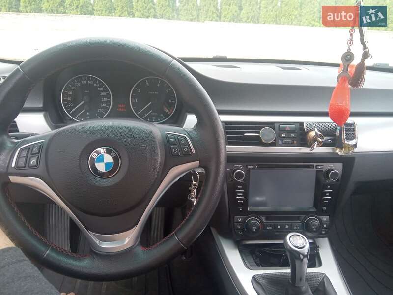 Седан BMW 3 Series 2005 в Івано-Франківську