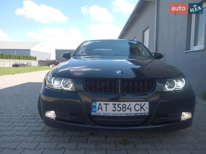 Седан BMW 3 Series 2005 в Івано-Франківську