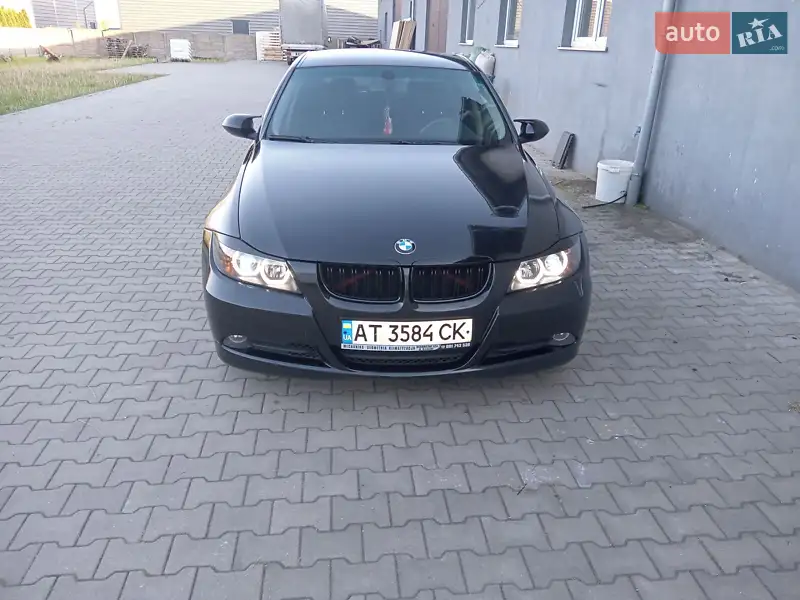BMW 3 Series 2005 VIN WBAVA71000KR39578 фото оголошення 103 з 151