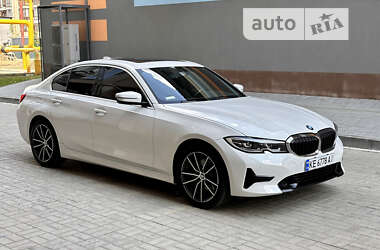 Седан BMW 3 Series 2019 в Днепре