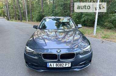 Седан BMW 3 Series 2015 в Киеве