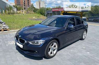 Седан BMW 3 Series 2015 в Луцке