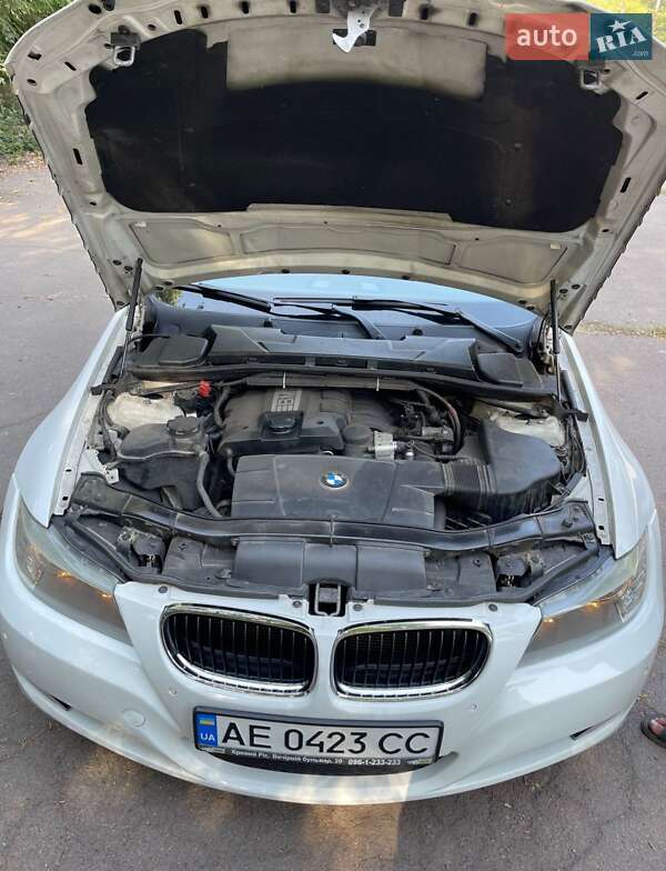 Универсал BMW 3 Series 2010 в Запорожье