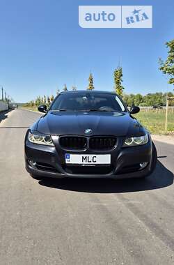 Седан BMW 3 Series 2010 в Киеве