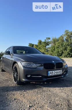 Седан BMW 3 Series 2012 в Погребище