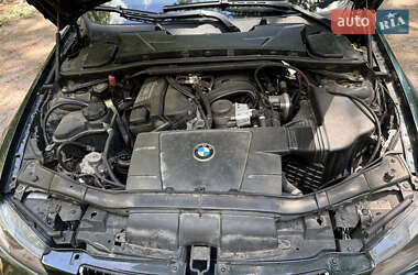 Седан BMW 3 Series 2006 в Одессе