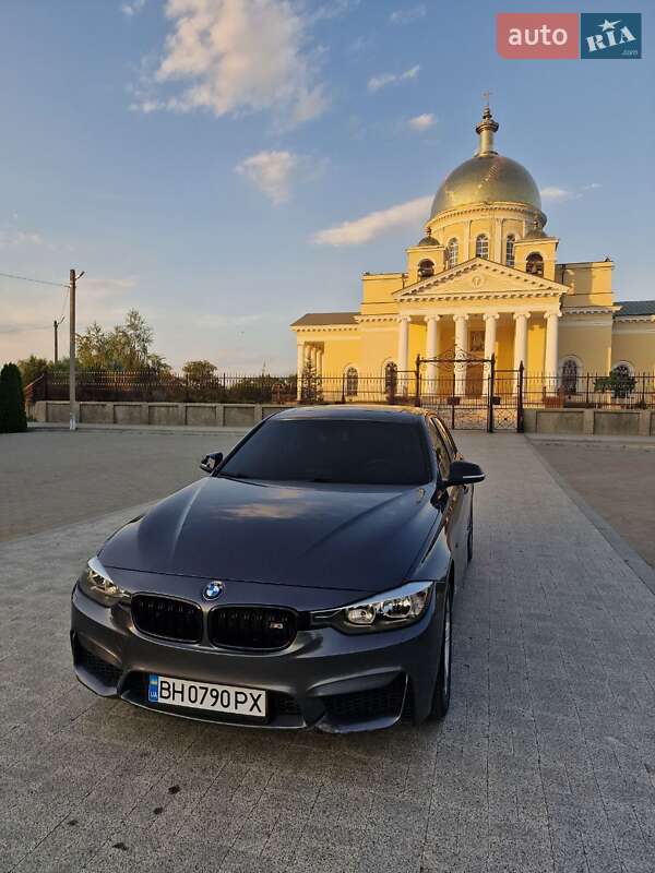 Седан BMW 3 Series 2015 в Болграде